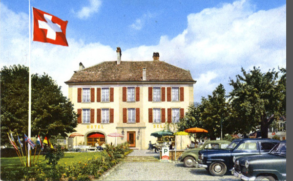 <span class='txt12-gruen'>Hotel Bellevue, Onnens VD</span><br /><span class='txt12'>Phot. Jean Gabarell / ungelaufen</span><br />